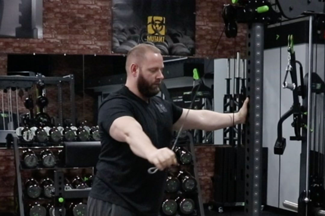 Rear Delt Cable Pull Across Straight Arm
